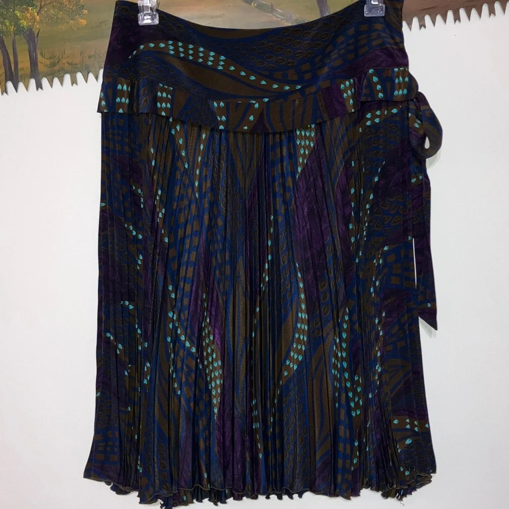 Salvatore Ferragamo Blue and Brown and Purple A-Line Skirt Size 12. 100% Silk. - Picture 4 of 10